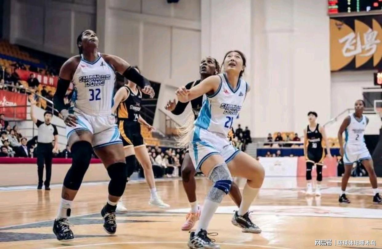 江南体育APP-山东高速女篮85：76力克武汉盛帆黄鹤女篮 成功斩获三连胜