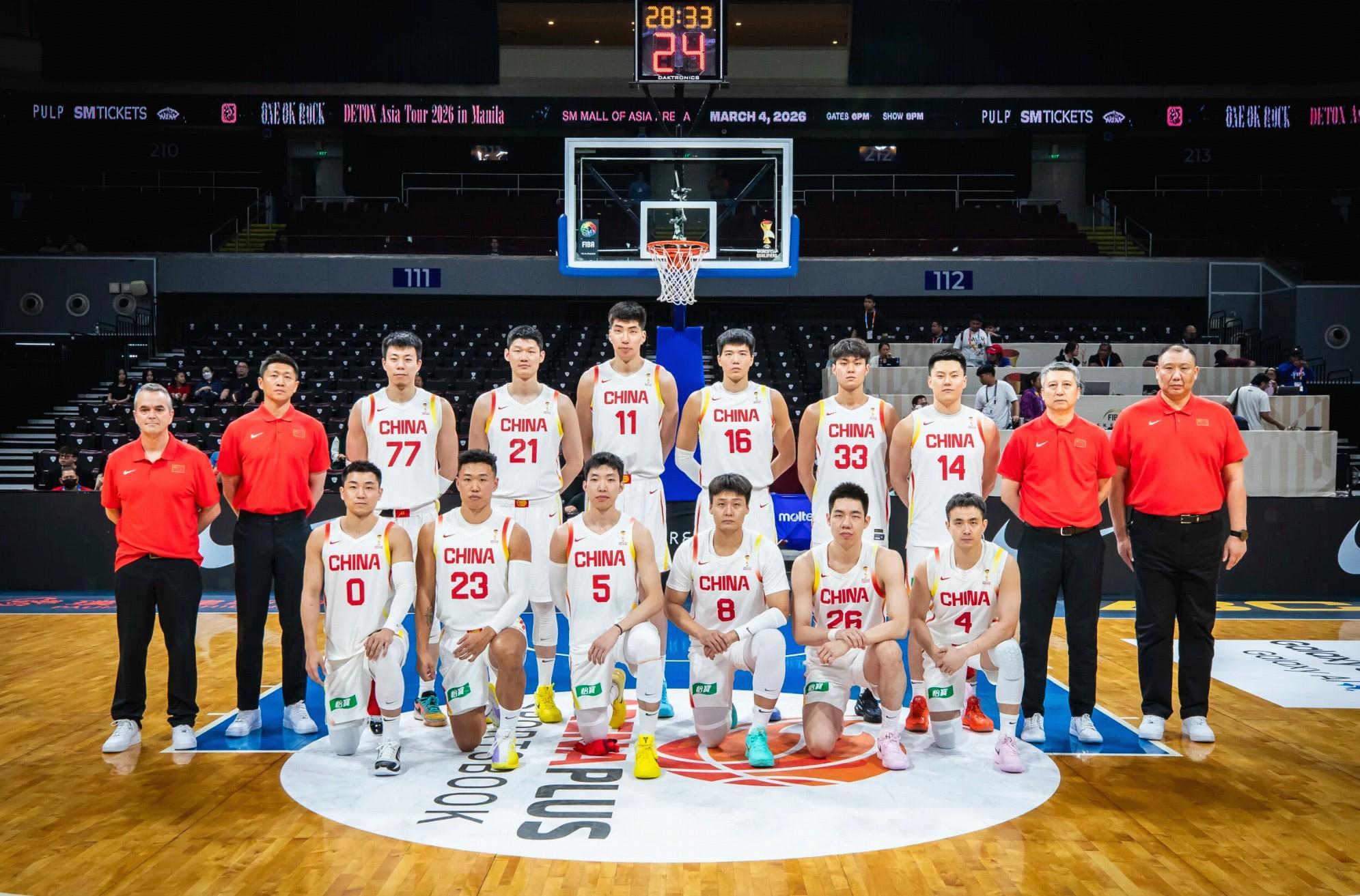 江南体育-三节战报：陈盈骏林庭谦合砍39分，中国男篮71-77中国台北